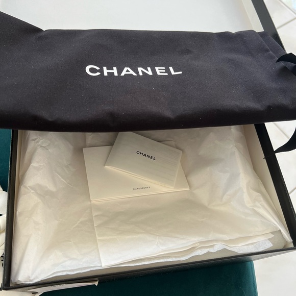 Chanel lamb skin mule - Picture 3 of 8